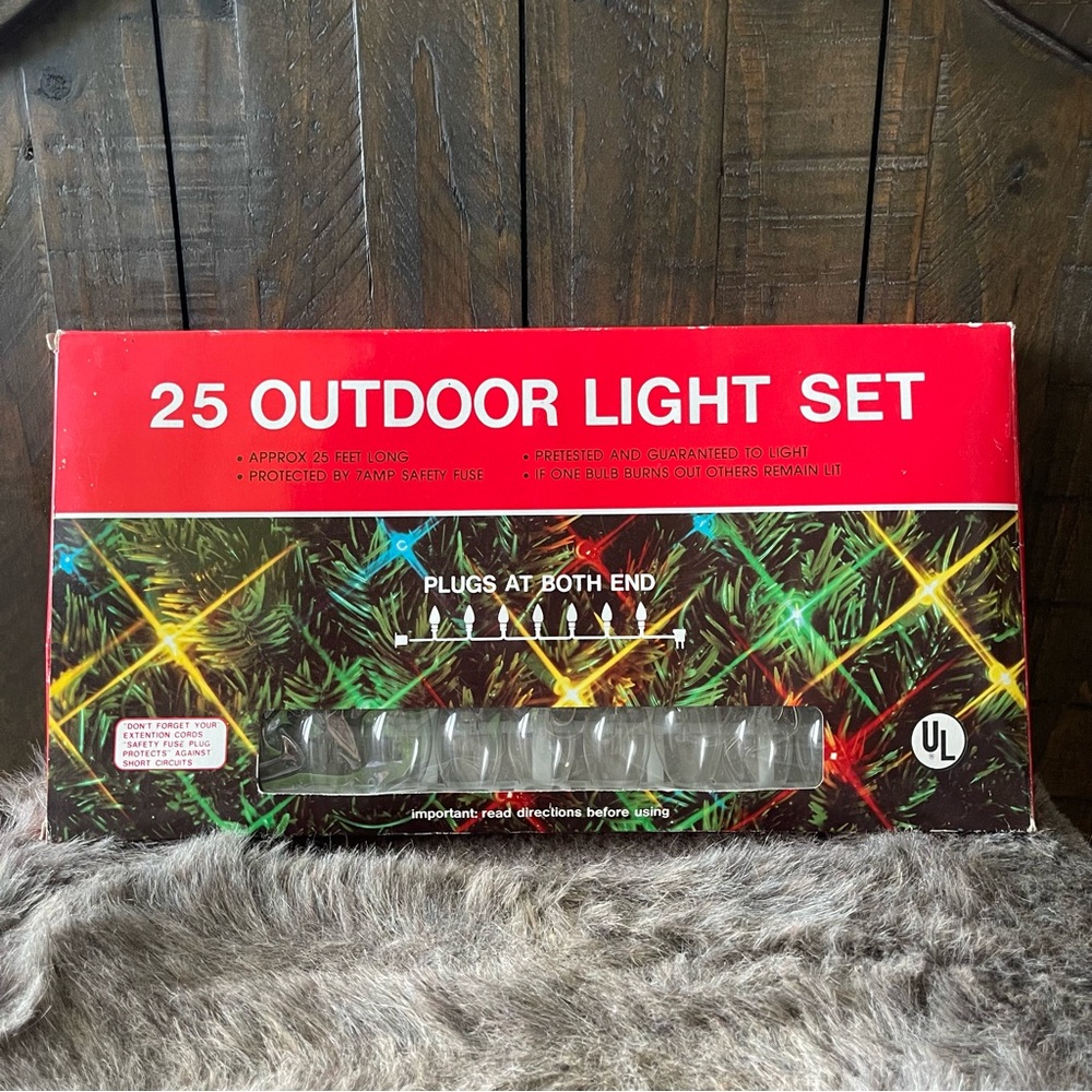 Vintage Set of 25- C9 1/4 Bulbs Outdoor Lights-Clear Bulbs